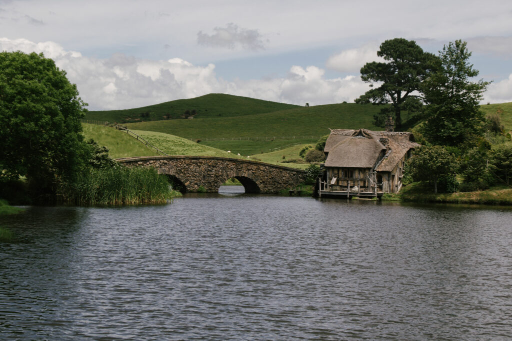 Hobbiton lake